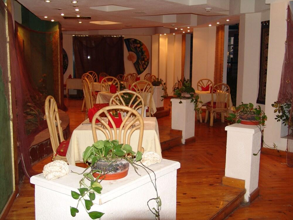 Sharm Holiday Resort Екстериор снимка